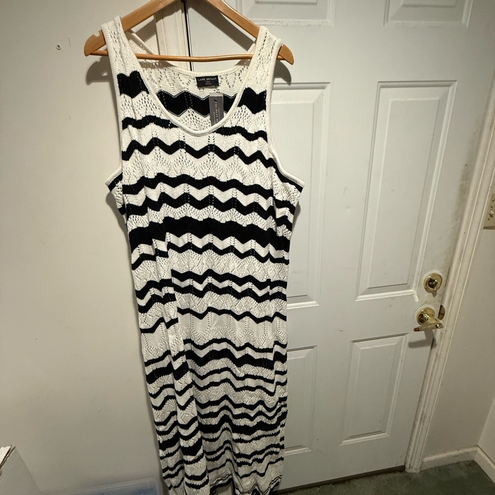 NWT Lane Bryant Black and White Chevron Knit Dress